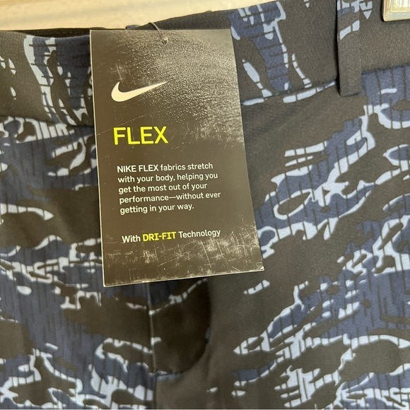 Nike Golf shorts Men medium 28 Flex Camo Blue Black Standard Fit Hybrid G - Picture 2 of 10